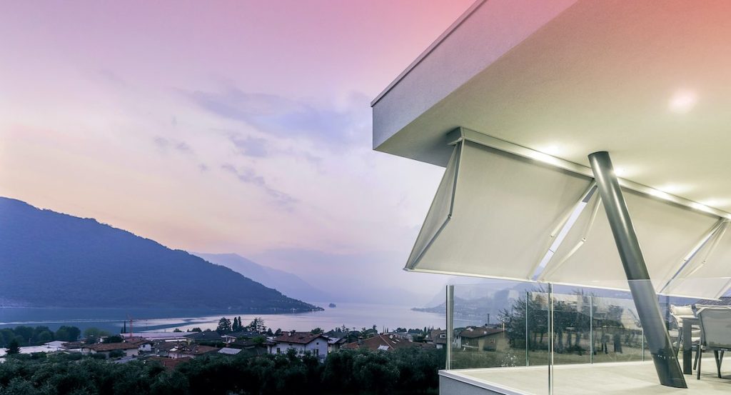 Toldo cofre StoneBox 200 07 Toldo cofre StoneBox 200 para balcón